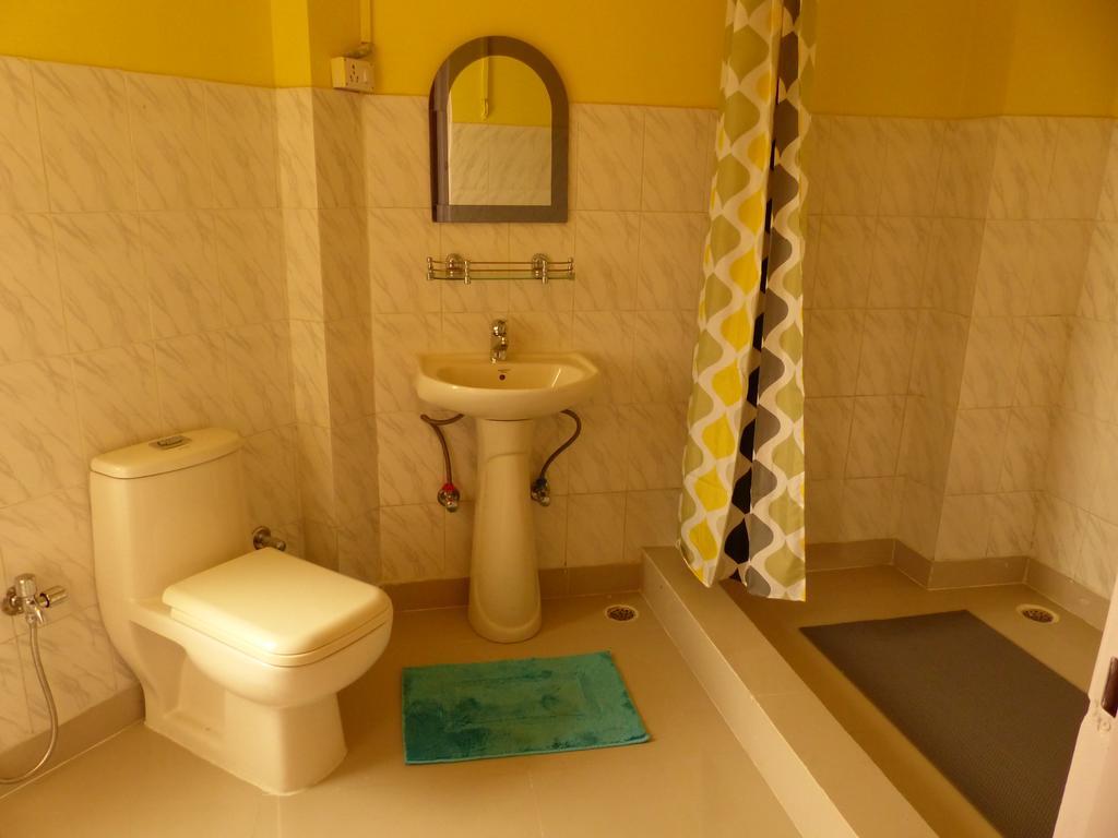 Mykonos Guest House And Spa New Delhi Eksteriør bilde